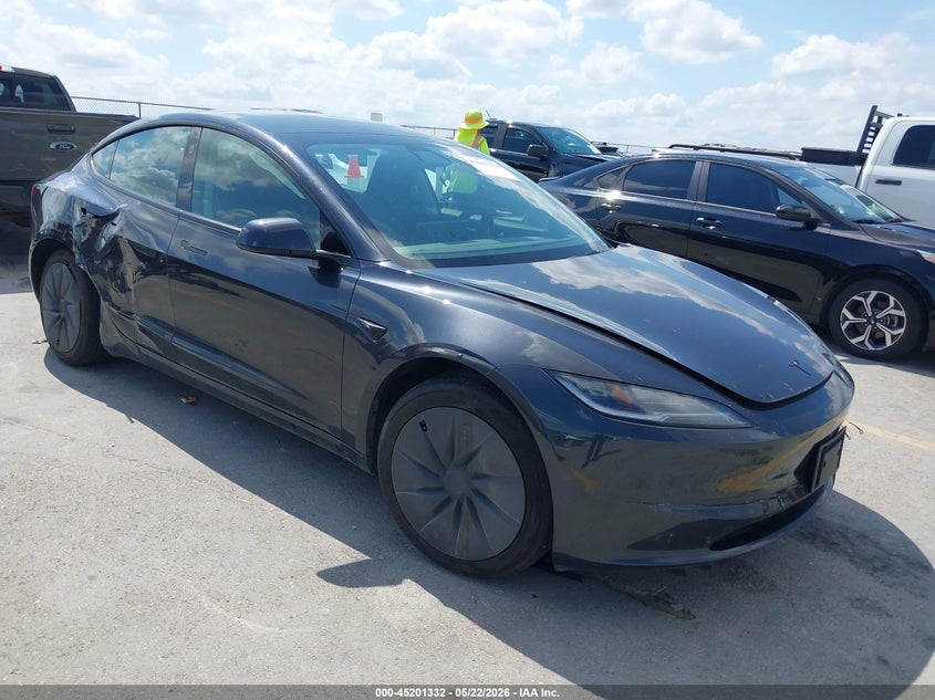 2025 Tesla Model 3 VIN 5YJ3E1EA9SF132975 IAAI salvage auction — RIGHT REAR, Salvage (Texas), sold $10,300 on 2026-07-30 (photo 1)