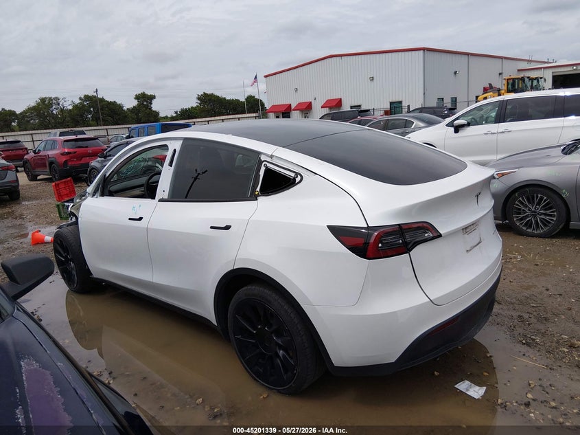 2023 Tesla Model y VIN 7SAYGDEE3PA076219 IAAI salvage auction — FRONT END, Salvage Title, sold $10,500 on 2026-07-23 (photo 3)