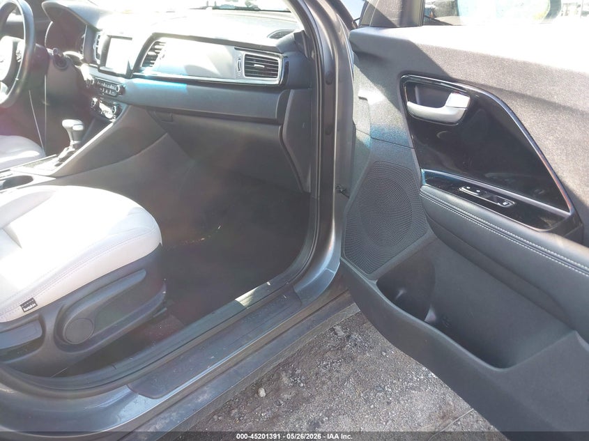 2018 Kia Niro VIN KNDCC3LC5J5139184 IAAI salvage auction — FRONT END, Salvage (Massachusetts), sold $2,525 on 2026-07-17 (photo 5)