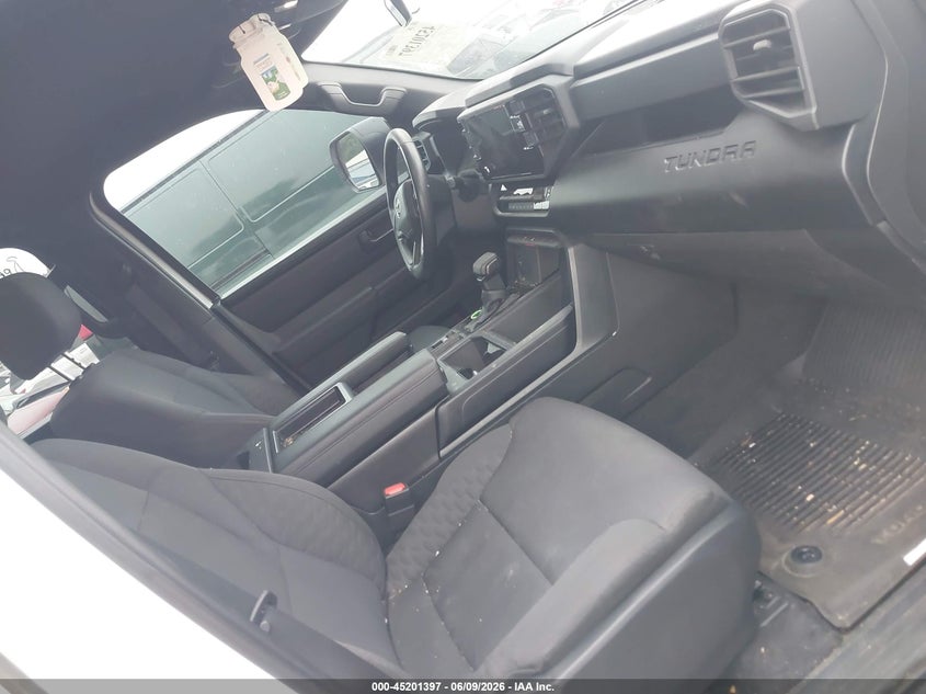 2025 Toyota Tundra VIN 5TFKB5DB1SX255018 IAAI salvage auction — LEFT SIDE, Salvage (Idaho), sold $8,500 on 2026-07-28 (photo 5)