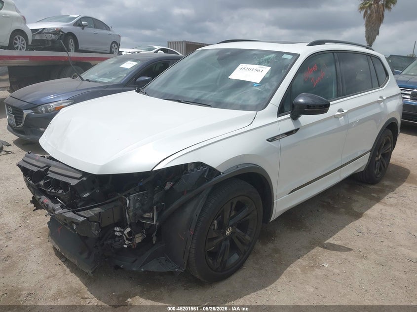 2023 Volkswagen Tiguan VIN 3VVCB7AX6PM098844 IAAI salvage auction — FRONT END, Salvage Title, sold $9,400 on 2026-08-26 (photo 2)