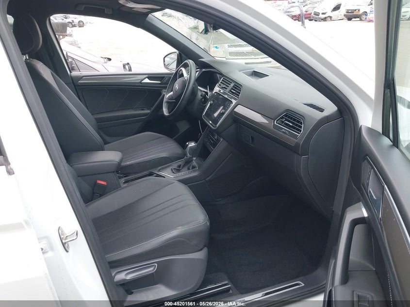 2023 Volkswagen Tiguan VIN 3VVCB7AX6PM098844 IAAI salvage auction — FRONT END, Salvage Title, sold $9,400 on 2026-08-26 (photo 5)
