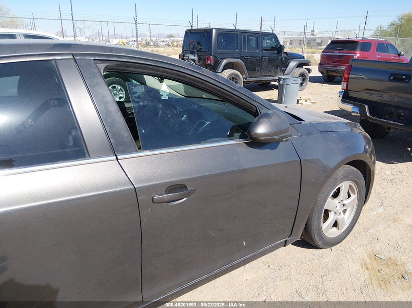 2014 Chevrolet Cruze VIN 1G1PC5SB5E7353455 IAAI salvage auction — NORMAL WEAR, Clear (Arizona), sold $300 on 2026-07-09 (photo 6)