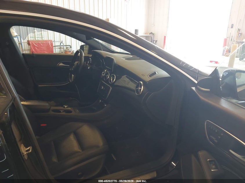 2014 Mercedes-benz Cla-klasse VIN WDDSJ4EB6EN038890 IAAI salvage auction — REAR END, Salvage Title, sold $1,700 on 2026-07-21 (photo 5)