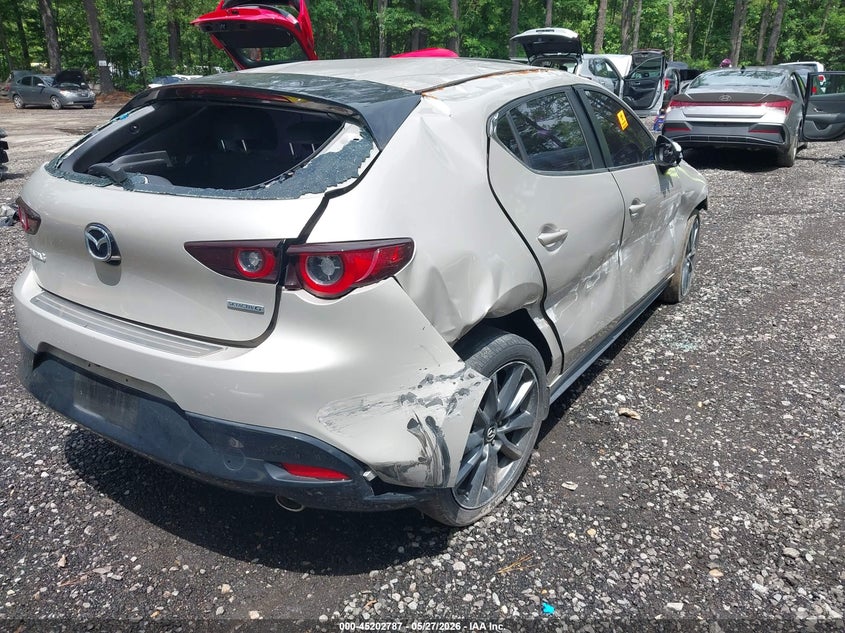2022 Mazda 3 VIN JM1BPALLXN1520398 IAAI salvage auction — NORMAL WEAR, Clear (Virginia), sold $550 on 2026-07-21 (photo 4)