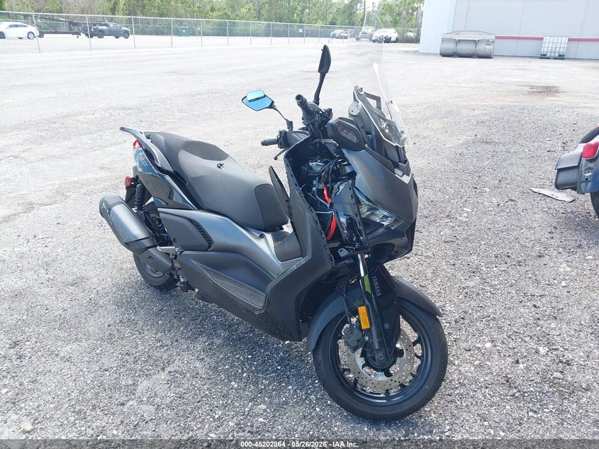 2025 Yamaha VIN MH3SH23E4SK001469 IAAI salvage auction — FRONT END, Salvage Title, sold $950 on 2026-07-15 (photo 1)