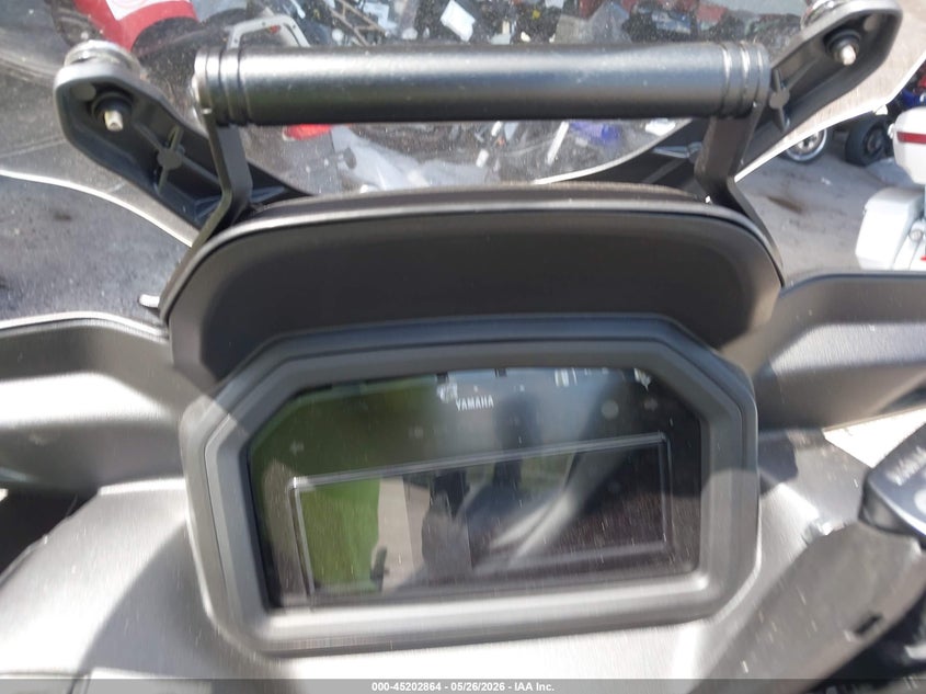2025 Yamaha VIN MH3SH23E4SK001469 IAAI salvage auction — FRONT END, Salvage Title, sold $950 on 2026-07-15 (photo 7)