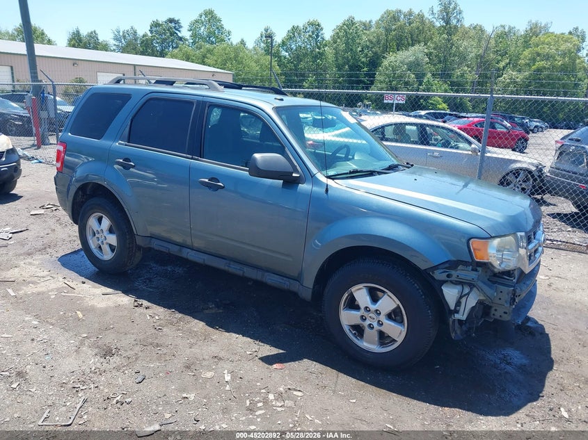 2012 Ford Escape VIN 1FMCU0DG4CKB53459 IAAI salvage auction — FRONT END, Salvage Title, sold $450 on 2026-07-19 (photo 1)