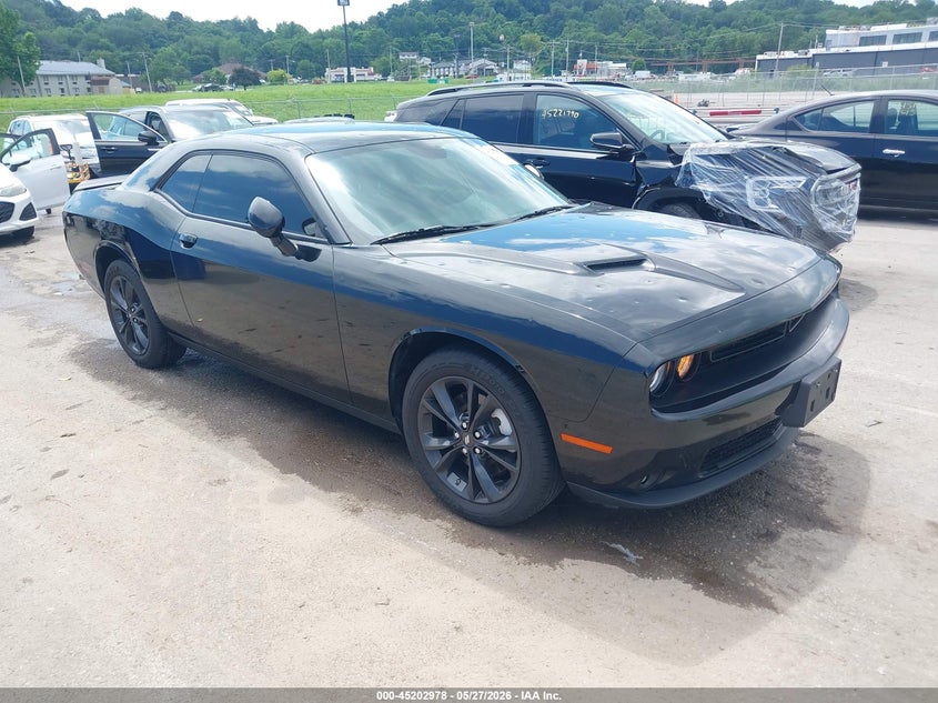 2022 Dodge Challenger VIN 2C3CDZGG9NH140824 IAAI salvage auction — HAIL, Salvage Title, sold $12,150 on 2026-07-28 (photo 1)