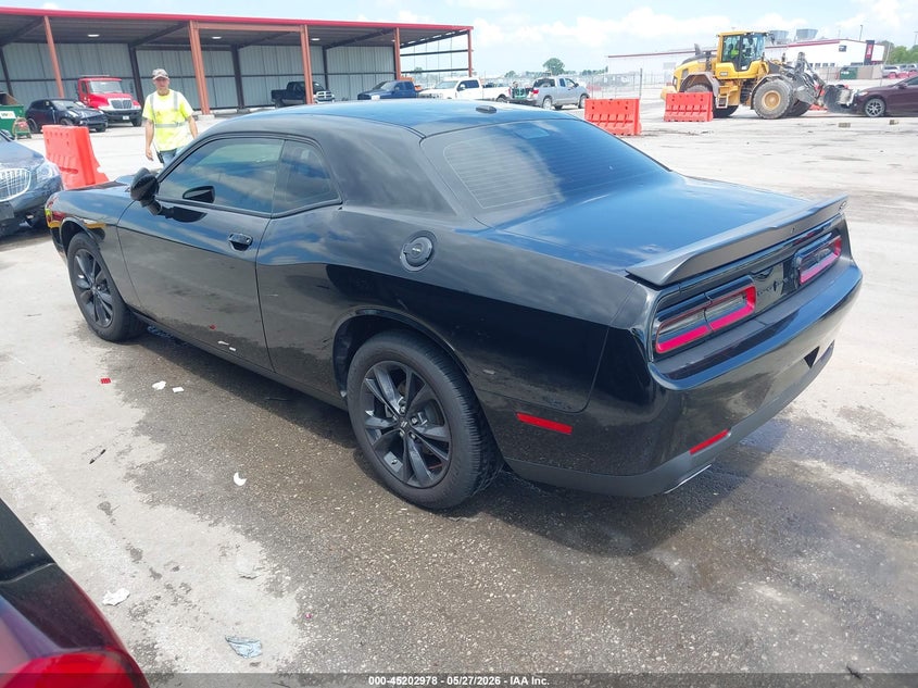 2022 Dodge Challenger VIN 2C3CDZGG9NH140824 IAAI salvage auction — HAIL, Salvage Title, sold $12,150 on 2026-07-28 (photo 3)