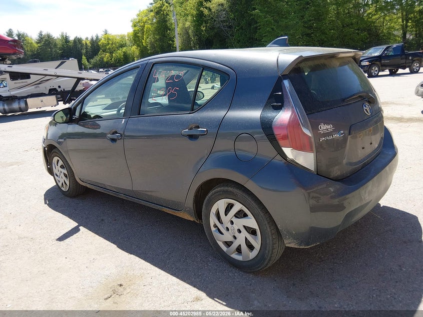 2015 Toyota Prius c VIN JTDKDTB36F1585868 IAAI salvage auction — FRONT END, Salvage (Maine), sold $950 on 2026-07-13 (photo 3)