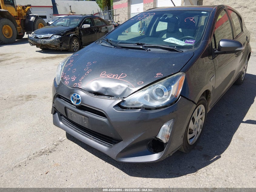 2015 Toyota Prius c VIN JTDKDTB36F1585868 IAAI salvage auction — FRONT END, Salvage (Maine), sold $950 on 2026-07-13 (photo 6)