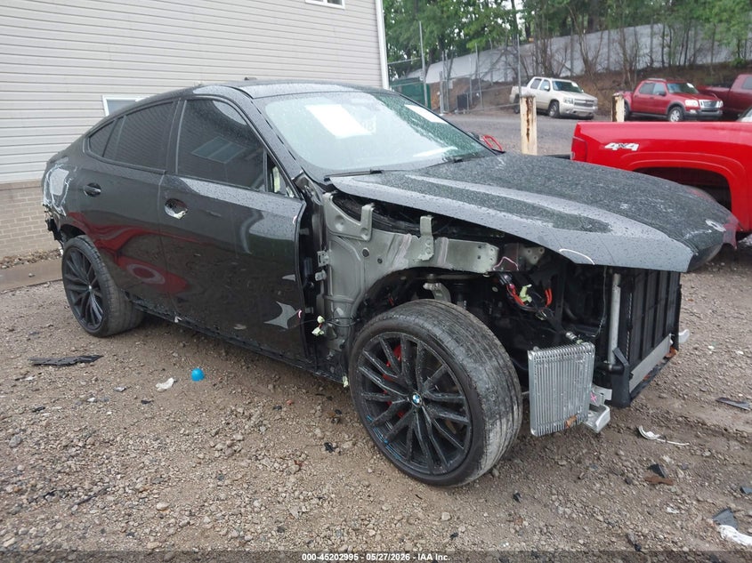 2025 BMW X6 VIN 5UX43EX0XS9X60915 IAAI salvage auction — FRONT & REAR, Salvage (Pennsylvania), sold $40,700 on 2026-07-21 (photo 1)