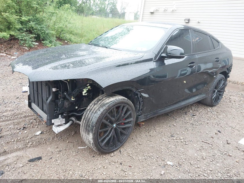 2025 BMW X6 VIN 5UX43EX0XS9X60915 IAAI salvage auction — FRONT & REAR, Salvage (Pennsylvania), sold $40,700 on 2026-07-21 (photo 2)