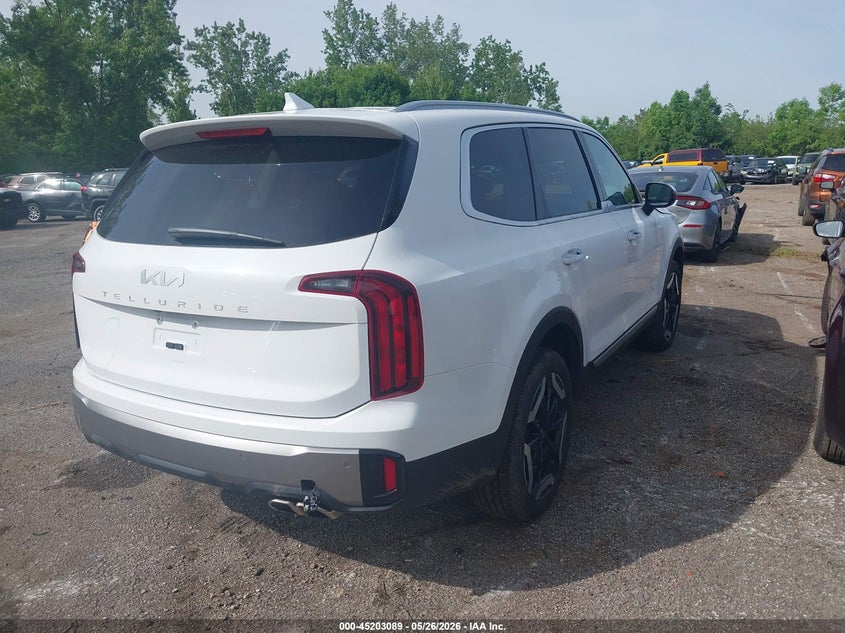 2024 Kia Telluride VIN 5XYP64GC5RG555621 IAAI salvage auction — LEFT SIDE, Salvage (Ohio), sold $10,550 on 2026-07-07 (photo 4)