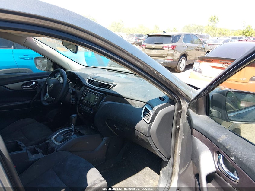 2015 Nissan Rogue VIN KNMAT2MT0FP590891 IAAI salvage auction — LEFT FRONT, Salvage Title, sold $400 on 2026-07-21 (photo 5)