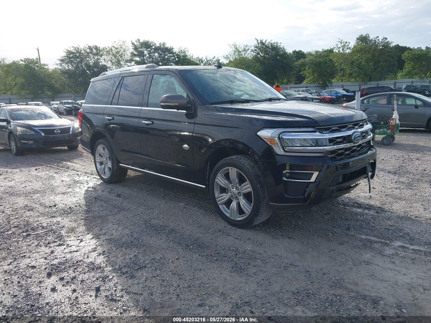 2024 Ford Expedition VIN 1FMJU1N82REA19920 IAAI salvage auction — LEFT FRONT, Rebuildable (Florida), sold $24,300 on 2026-07-20 (photo 1)