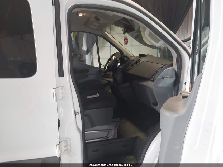 2018 Ford Transit 150 VIN 1FMZK1ZM3JKB42499 IAAI salvage auction — NORMAL WEAR, Sf97 (Texas), sold $18,850 on 2026-07-07 (photo 5)