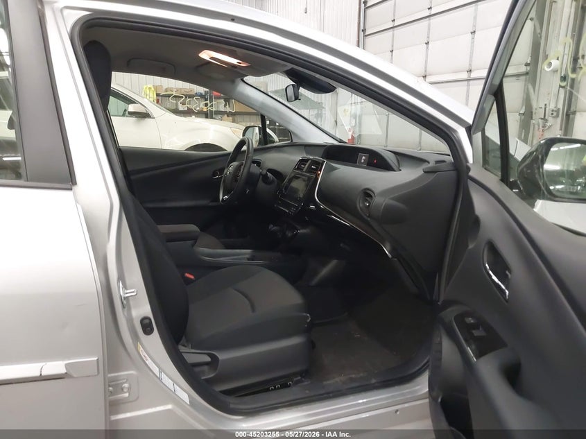 2019 Toyota Prius VIN JTDL9RFU5K3011157 IAAI salvage auction — FRONT END, Salvage (Minnesota), sold $4,250 on 2026-07-28 (photo 5)