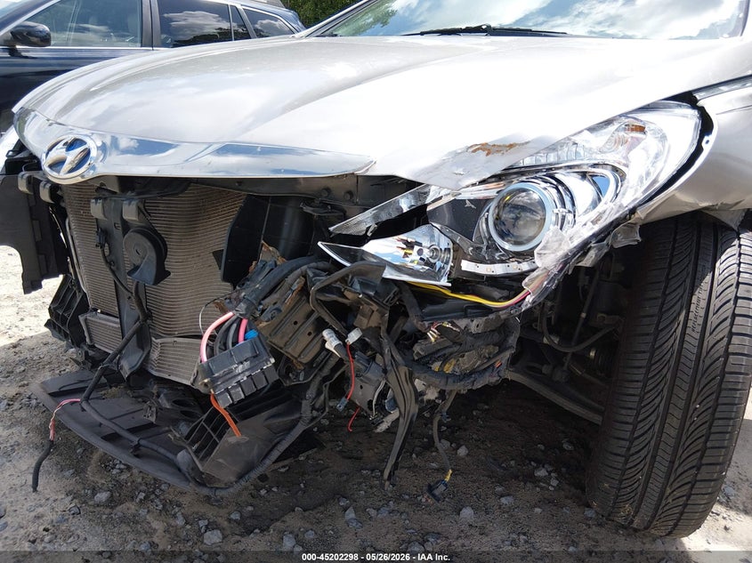 2013 Hyundai Sonata VIN KMHEC4A45DA084124 IAAI salvage auction — FRONT END, Salvage (South Carolina), sold $400 on 2026-07-14 (photo 6)