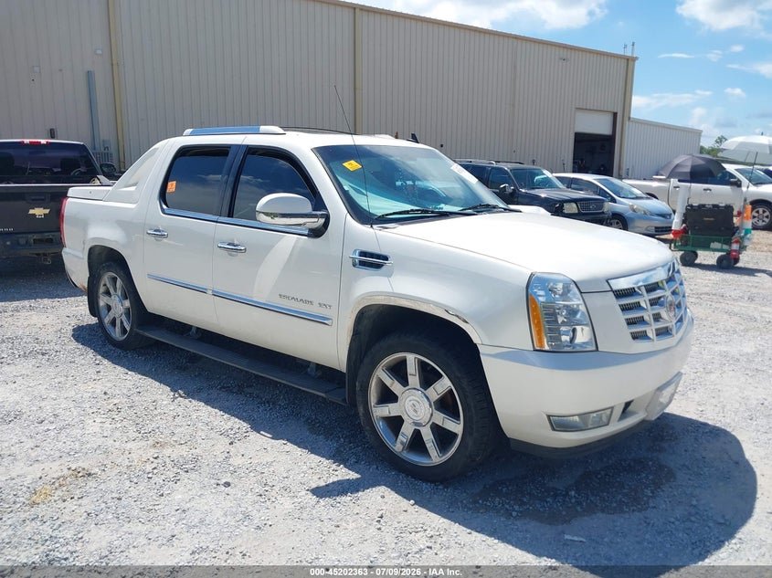 2010 Cadillac Escalade ext VIN 3GYVKNEF3AG278697 IAAI salvage auction — BIO HAZARD, Repossessed (Missouri), sold $25 on 2026-07-31 (photo 1)