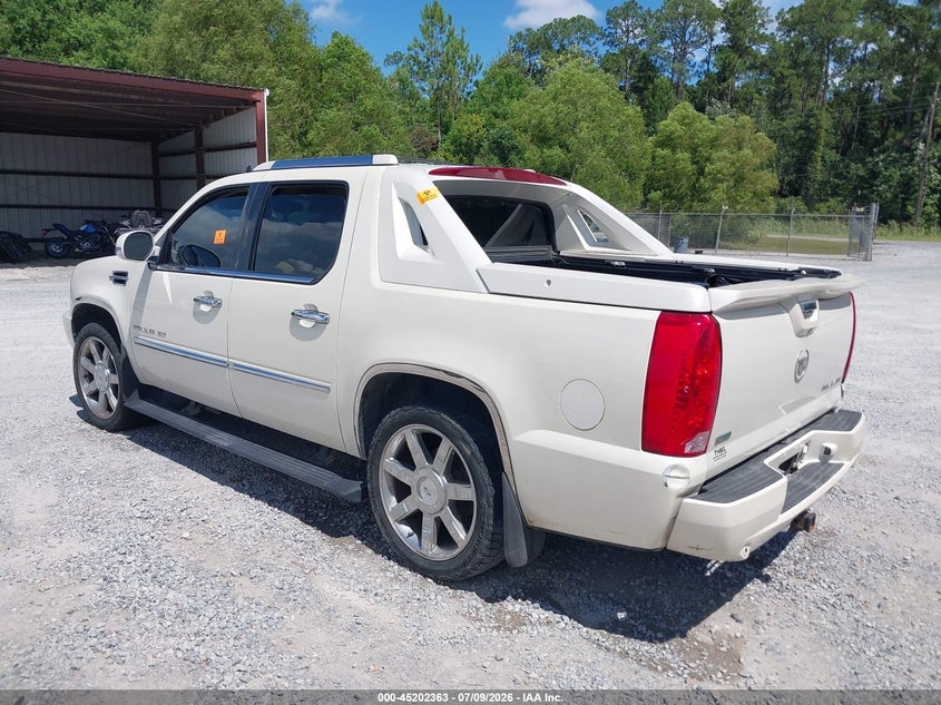 2010 Cadillac Escalade ext VIN 3GYVKNEF3AG278697 IAAI salvage auction — BIO HAZARD, Repossessed (Missouri), sold $25 on 2026-07-31 (photo 3)