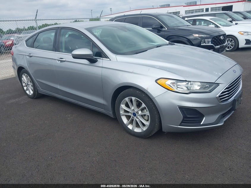2020 Ford Fusion VIN 3FA6P0LU6LR260577 IAAI salvage auction — NORMAL WEAR, Sf97 (Washington), sold $9,325 on 2026-07-09 (photo 1)