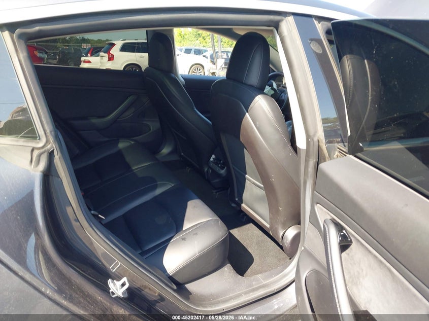2019 Tesla Model 3 VIN 5YJ3E1EB8KF477326 IAAI salvage auction — FRONT END, Salvage Title, sold $4,300 on 2026-07-13 (photo 8)