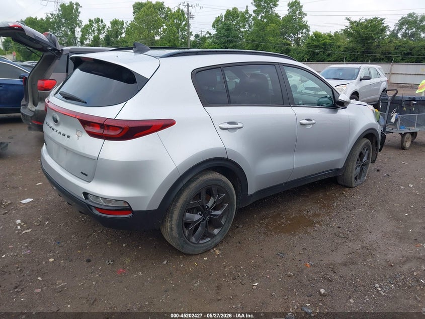2022 Kia Sportage VIN KNDP6CAC7N7961717 IAAI salvage auction — FRONT END, Salvage Title, sold $4,700 on 2026-07-09 (photo 4)