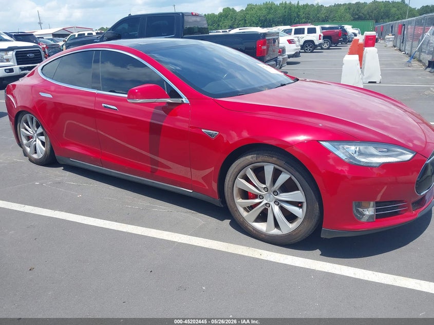 2016 Tesla Model s VIN 5YJSA1E48GF123659 IAAI salvage auction — NORMAL WEAR, Salvage Title, sold $2,850 on 2026-07-22 (photo 1)