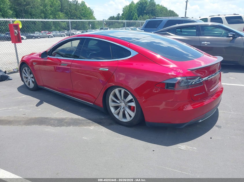 2016 Tesla Model s VIN 5YJSA1E48GF123659 IAAI salvage auction — NORMAL WEAR, Salvage Title, sold $2,850 on 2026-07-22 (photo 3)