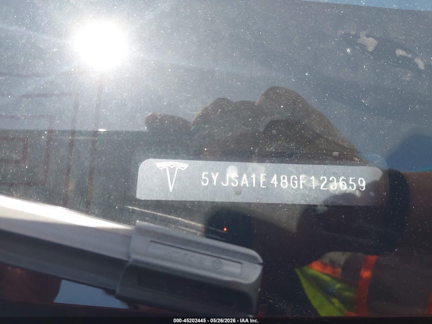 2016 Tesla Model s VIN 5YJSA1E48GF123659 IAAI salvage auction — NORMAL WEAR, Salvage Title, sold $2,850 on 2026-07-22 (photo 9)