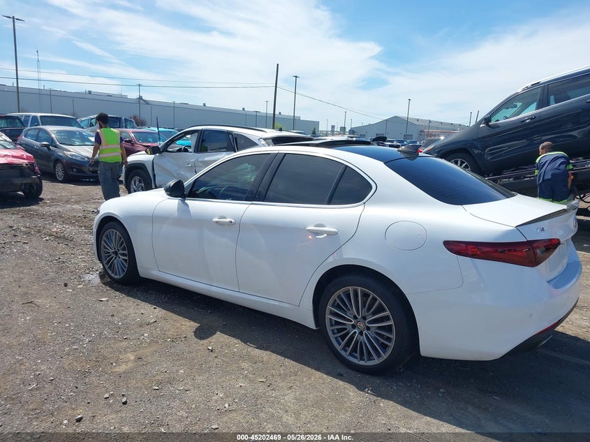 2020 Alfa romeo Giulia VIN ZARFANBN6L7638767 IAAI salvage auction — FRONT END, Salvage Title, sold $4,125 on 2026-07-08 (photo 3)