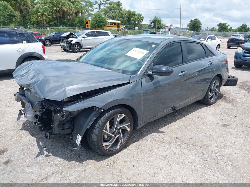 2025 Hyundai Elantra VIN KMHLM4DG3SU957486 IAAI salvage auction — FRONT END, Wait Title, sold $3,900 on 2026-08-02 (photo 2)