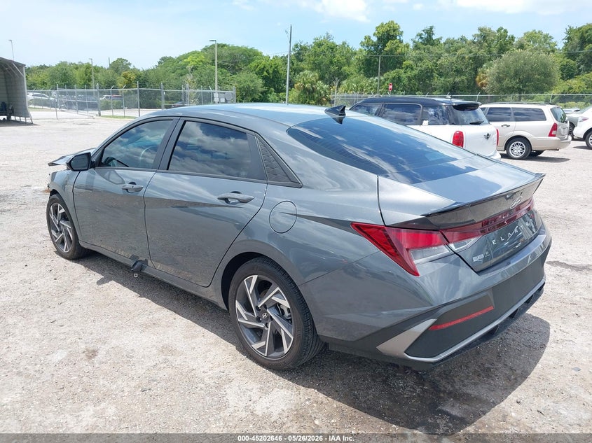 2025 Hyundai Elantra VIN KMHLM4DG3SU957486 IAAI salvage auction — FRONT END, Wait Title, sold $3,900 on 2026-08-02 (photo 3)