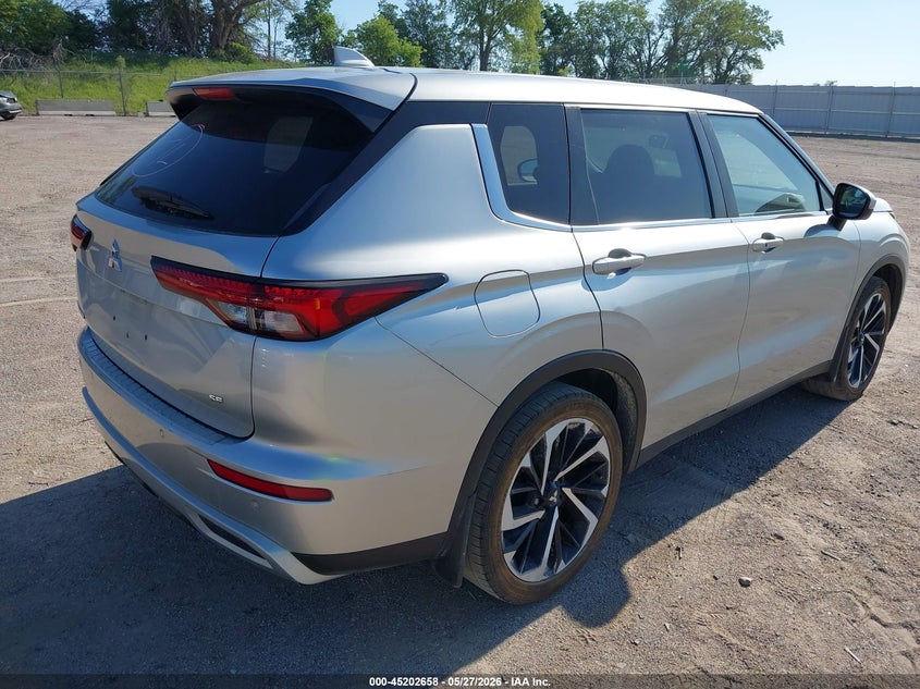 2022 Mitsubishi Outlander VIN JA4J4UA87NZ085551 IAAI salvage auction — FRONT END, Salvage Title, sold $6,100 on 2026-07-30 (photo 4)