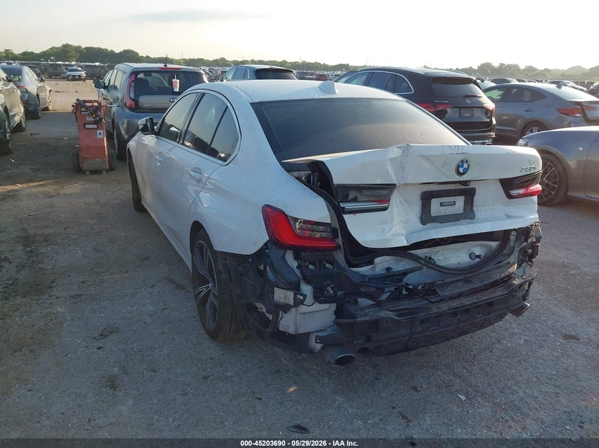 2021 BMW 3er VIN 3MW5R1J01M8B92215 IAAI salvage auction — REAR END, Original (Texas), sold $11,600 on 2026-07-28 (photo 3)
