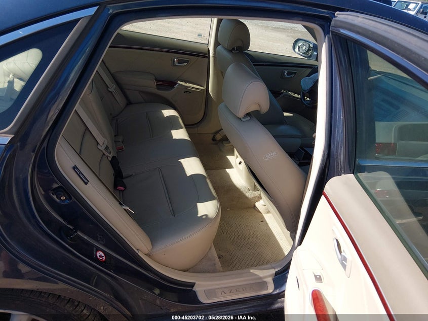 2006 Hyundai Azera VIN KMHFC46FX6A107382 IAAI salvage auction — RIGHT FRONT, Salvage (Pennsylvania), sold $550 on 2026-07-22 (photo 8)