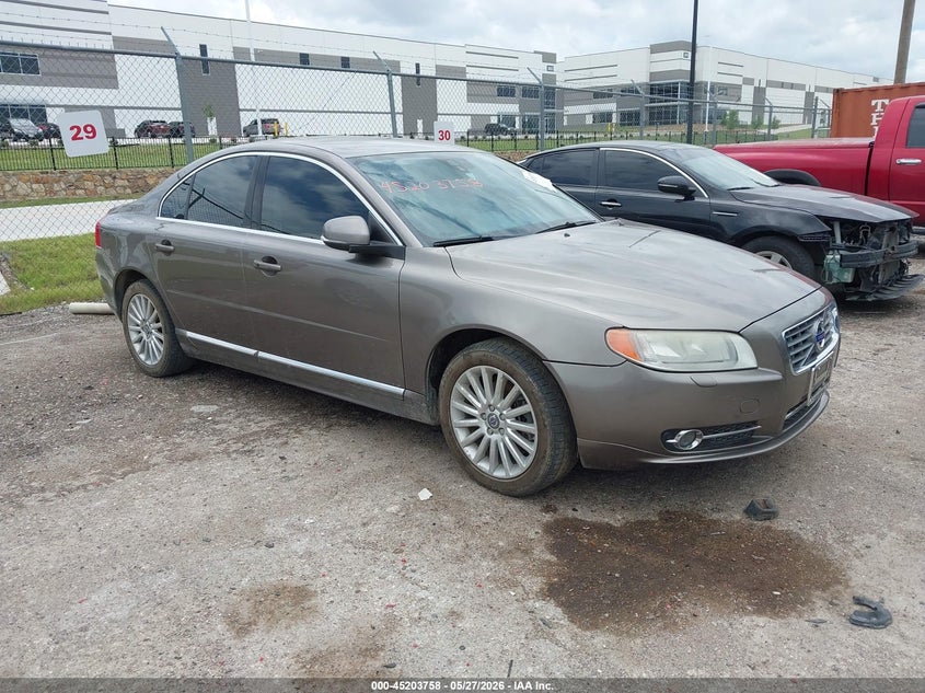 2012 Volvo S80 VIN YV1940AS8C1151267 IAAI salvage auction — HAIL, Original (Texas), sold $1,375 on 2026-08-11 (photo 1)