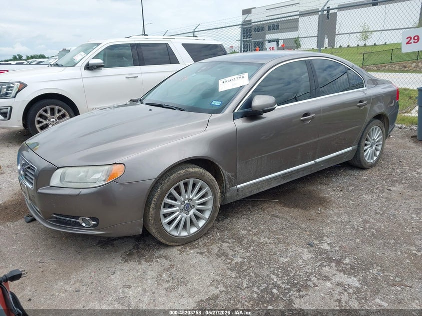 2012 Volvo S80 VIN YV1940AS8C1151267 IAAI salvage auction — HAIL, Original (Texas), sold $1,375 on 2026-08-11 (photo 2)