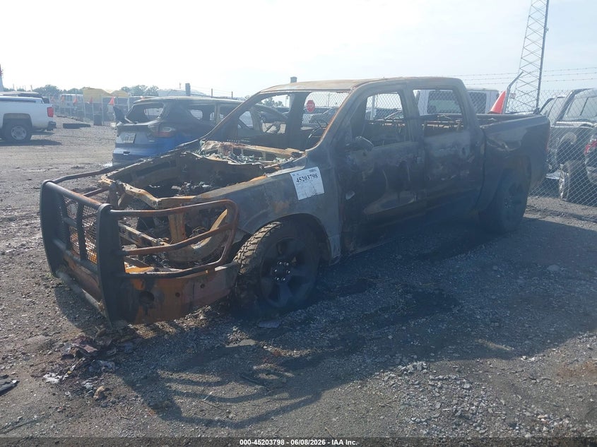 2019 Ram 1500 VIN 1C6RRFFG4KN888463 IAAI salvage auction — TOTAL BURN, Salvage Title, sold $125 on 2026-07-29 (photo 2)
