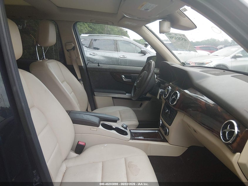 2013 Mercedes-benz Glk-klasse VIN WDCGG8JB5DG052255 IAAI salvage auction — RIGHT FRONT, Salvage Title, sold $3,350 on 2026-07-14 (photo 5)