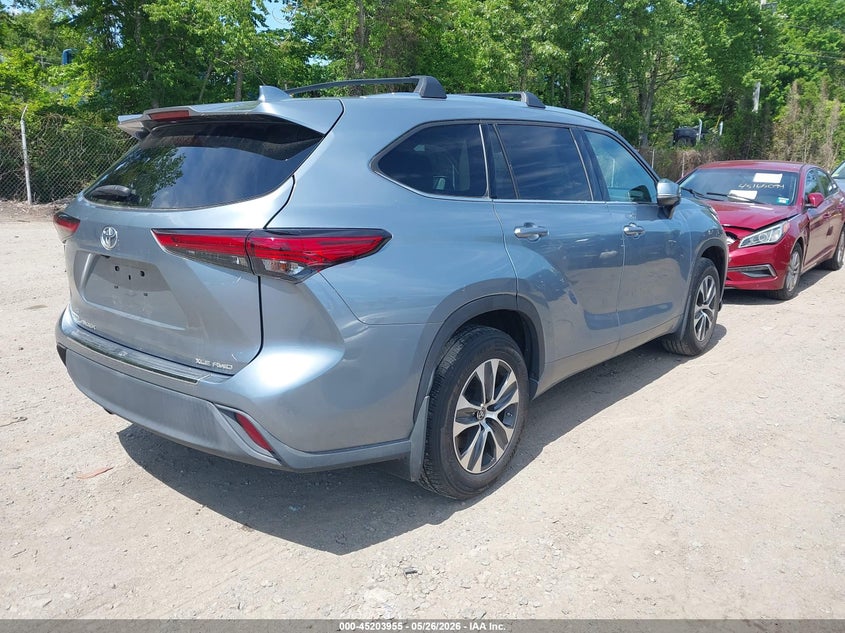 2021 Toyota Highlander VIN 5TDHZRBH8MS059204 IAAI salvage auction — SUSPENSION, Salvage (Rhode Island), sold $13,700 on 2026-07-28 (photo 4)