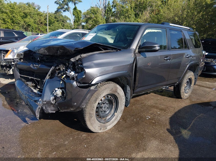 2022 Toyota 4runner VIN JTENU5JRXN6015092 IAAI salvage auction — FRONT END, Salvage (Missouri), sold $9,400 on 2026-08-02 (photo 2)
