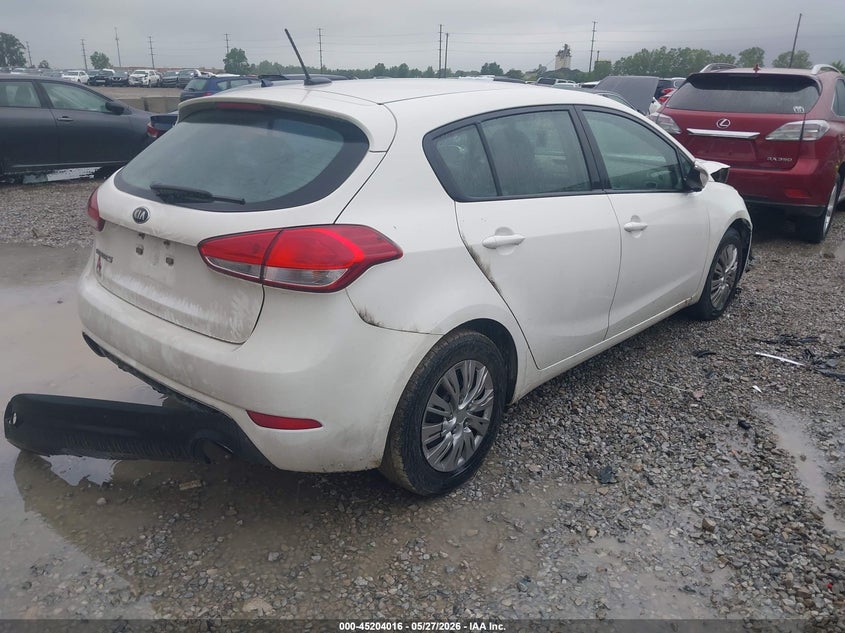 2017 Kia Forte VIN KNAFK5A84H5704784 IAAI salvage auction — FRONT END, Salvage Title, sold $825 on 2026-07-22 (photo 4)
