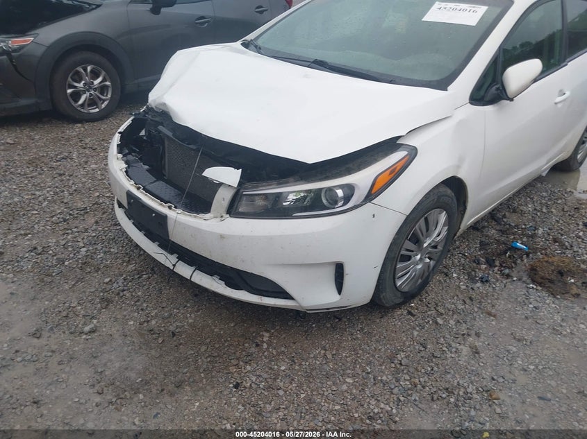2017 Kia Forte VIN KNAFK5A84H5704784 IAAI salvage auction — FRONT END, Salvage Title, sold $825 on 2026-07-22 (photo 6)