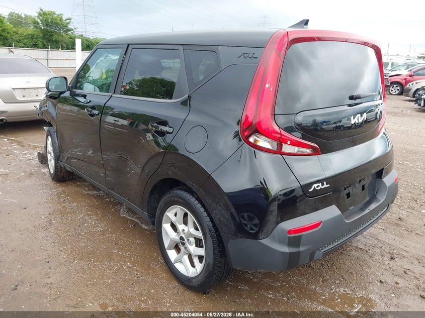 2022 Kia Soul VIN KNDJ23AU4N7813308 IAAI salvage auction — LEFT FRONT, Salvage (Ohio), sold $2,100 on 2026-07-09 (photo 3)