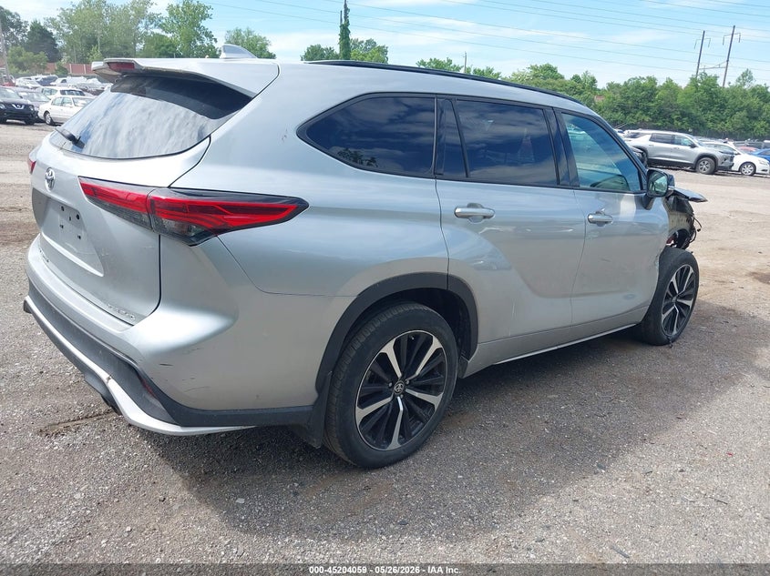 2022 Toyota Highlander VIN 5TDLZRBH3NS242506 IAAI salvage auction — RIGHT FRONT, Salvage (Pennsylvania), sold $12,400 on 2026-07-10 (photo 4)