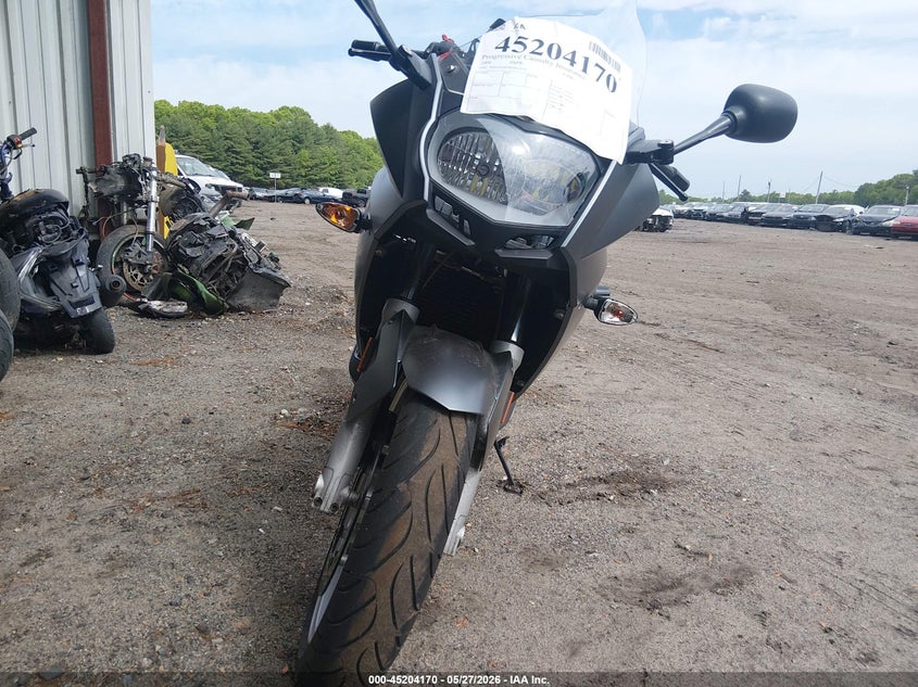 2008 BMW F 800 VIN WB10244078ZR11653 IAAI salvage auction — SIDE, Salvage (Massachusetts), sold $250 on 2026-07-14 (photo 5)