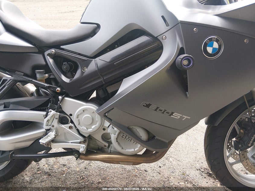 2008 BMW F 800 VIN WB10244078ZR11653 IAAI salvage auction — SIDE, Salvage (Massachusetts), sold $250 on 2026-07-14 (photo 8)